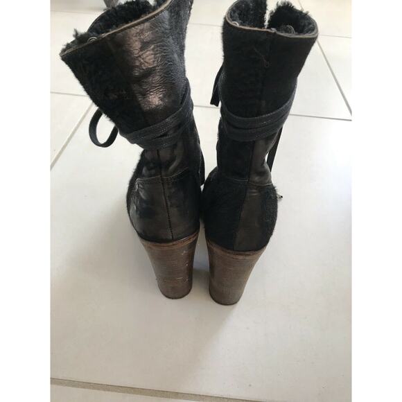 UGG Collection Piera Lace Up Boots Lambskin Sheepskin FLAW - Picture 4 of 12